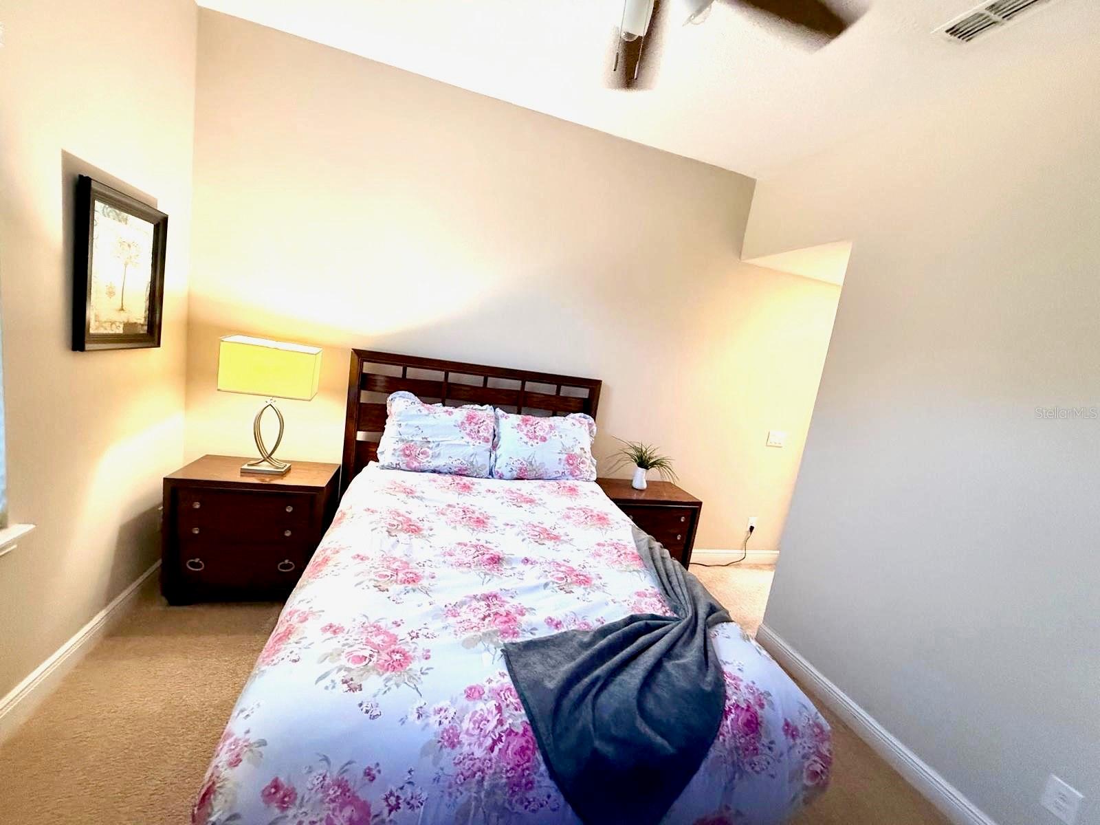 Image 8 of 39 For 8189 Roseville Road