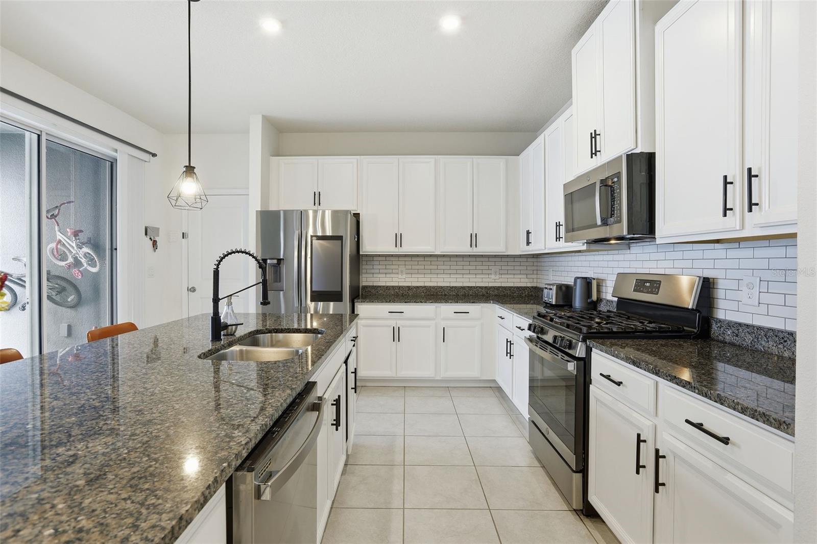 Image 13 of 52 For 5969 Glory Bower Drive