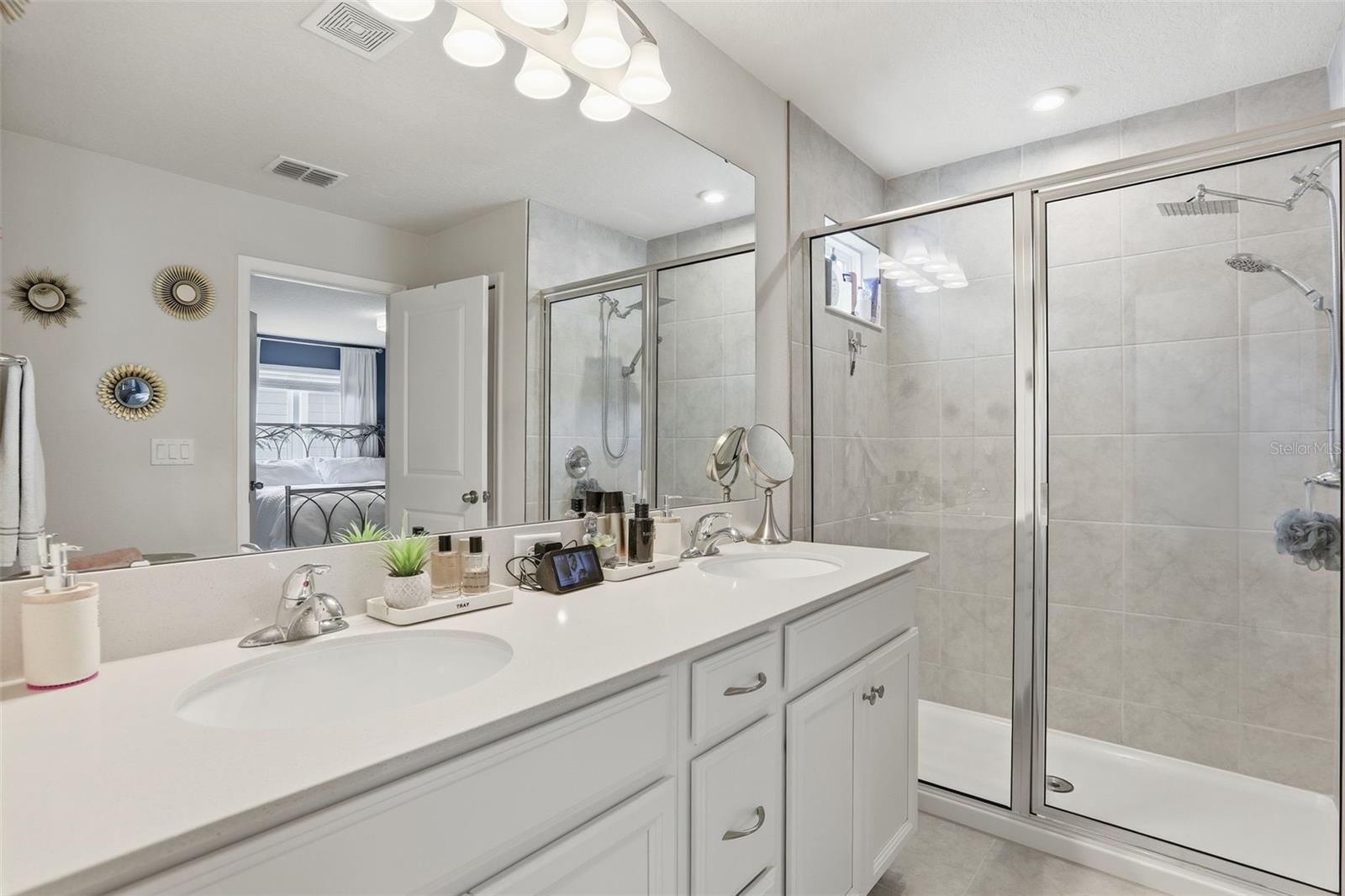 Image 19 of 52 For 5969 Glory Bower Drive