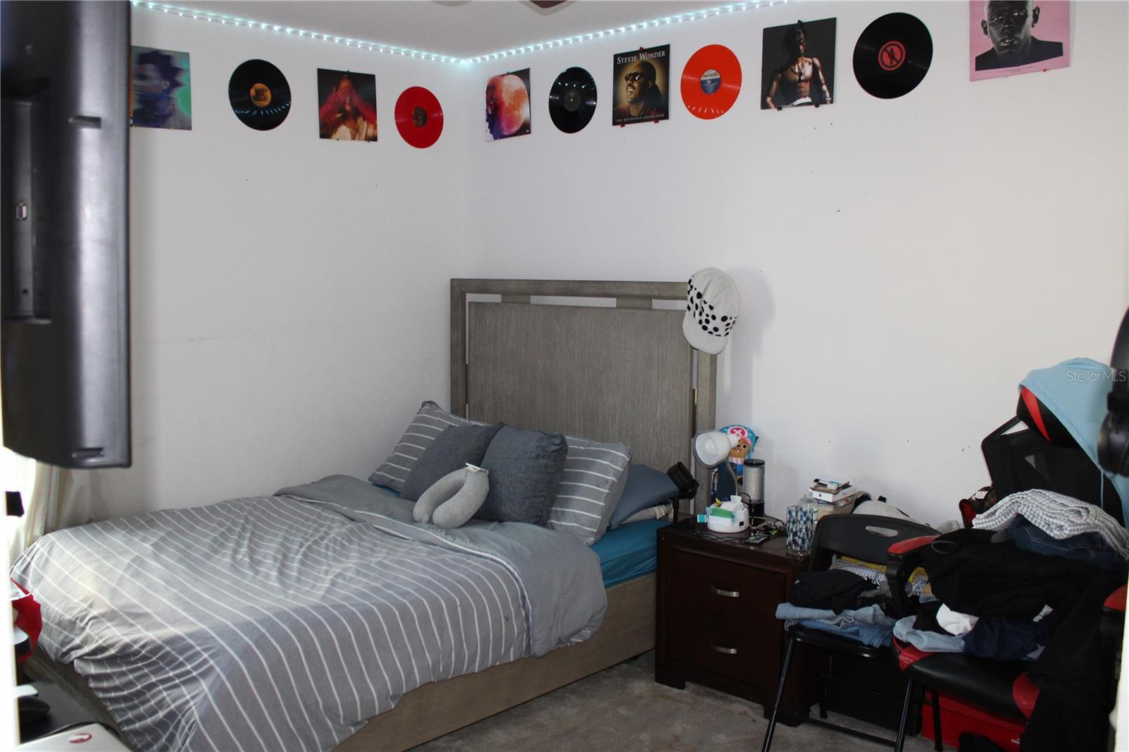 Image 13 of 18 For 2591 Wadeview Loop