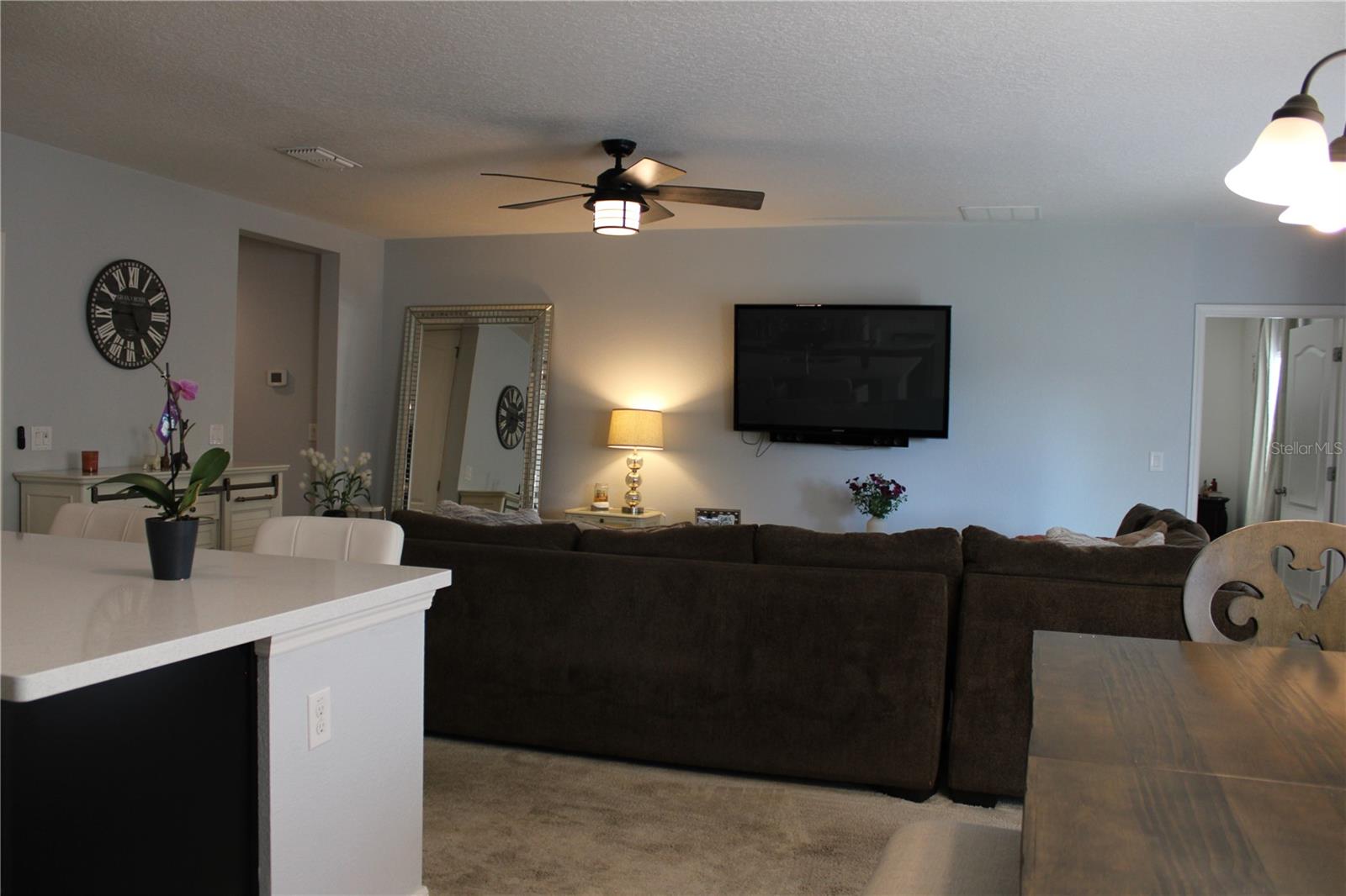 Image 6 of 18 For 2591 Wadeview Loop