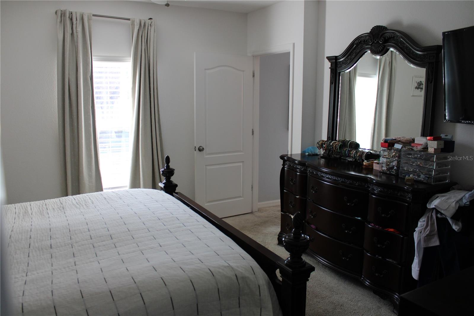 Image 9 of 18 For 2591 Wadeview Loop