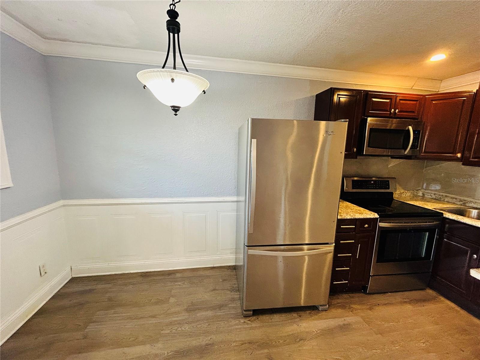 Image 4 of 14 For 4666 Ken Knight Drive N