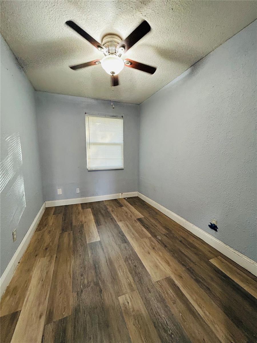 Image 7 of 14 For 4666 Ken Knight Drive N