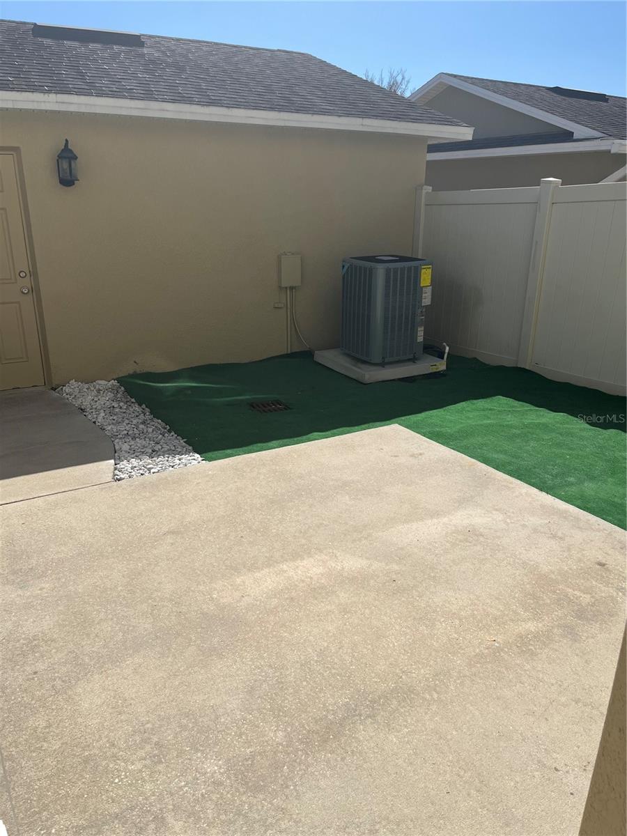 Image 13 of 25 For 7609 Sutherton Lane