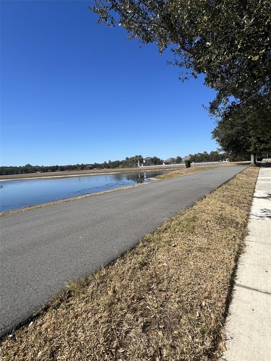 Image 17 of 25 For 7609 Sutherton Lane