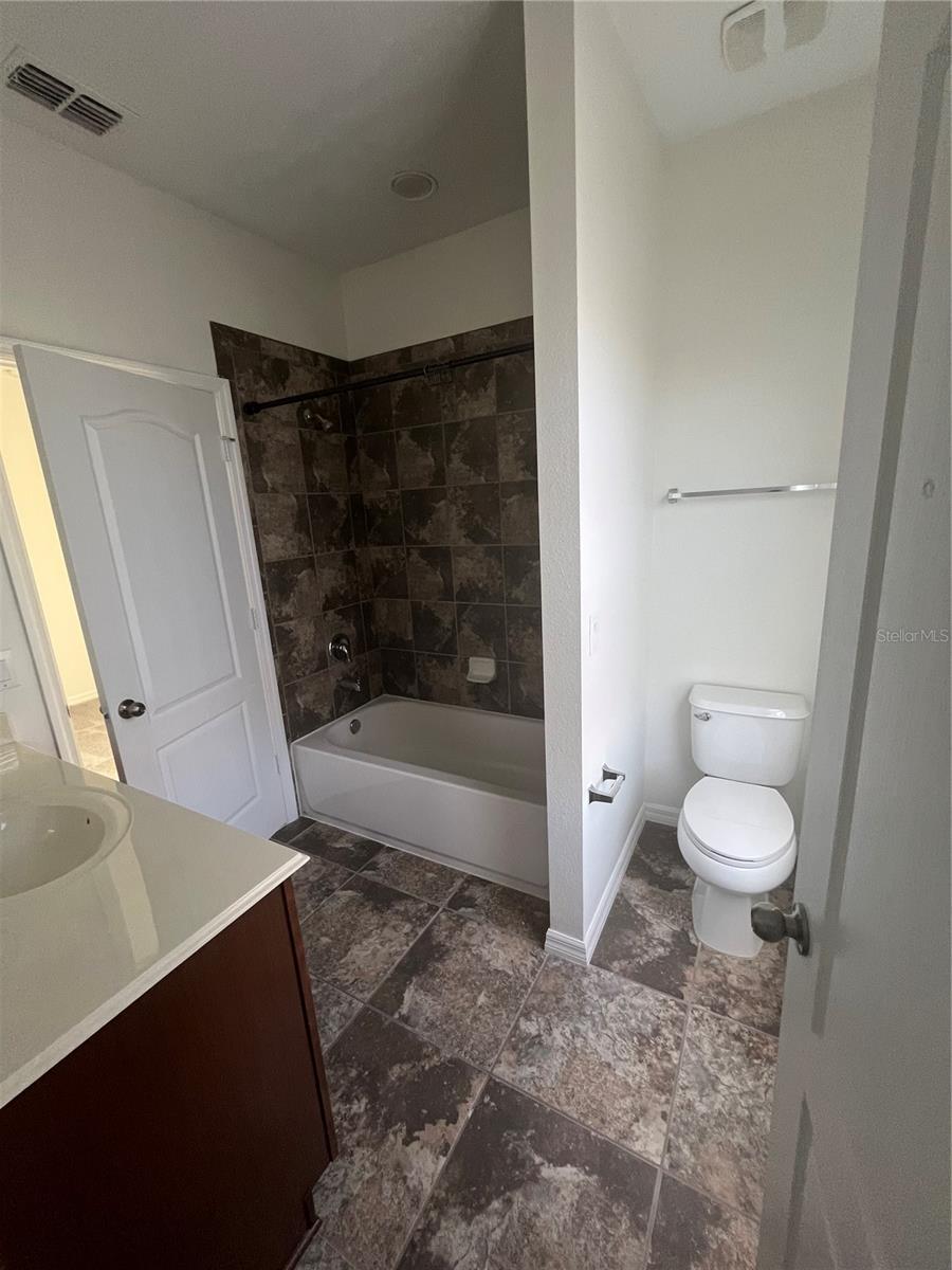 Image 9 of 25 For 7609 Sutherton Lane