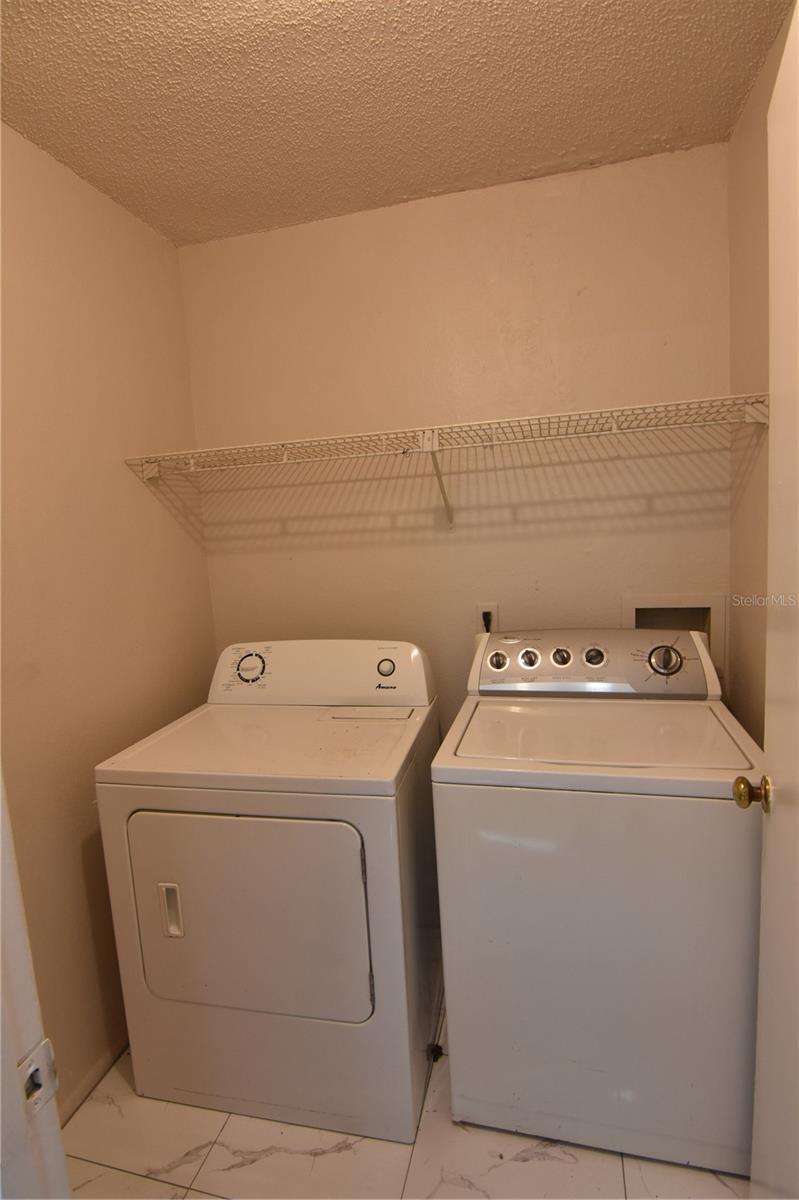 Image 16 of 19 For 637 Buoy Lane 303