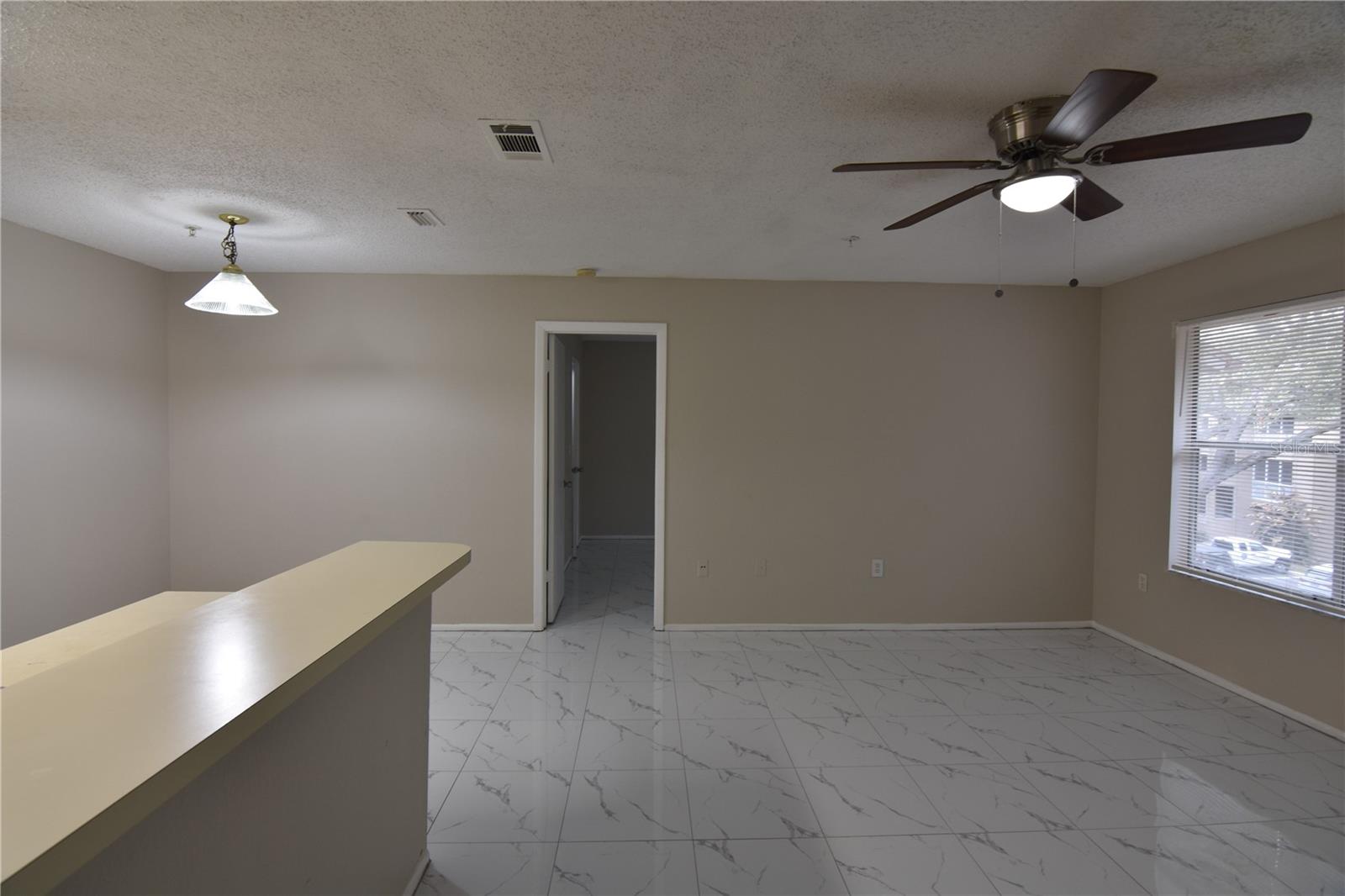 Image 7 of 17 For 956 Salt Pond Place 303