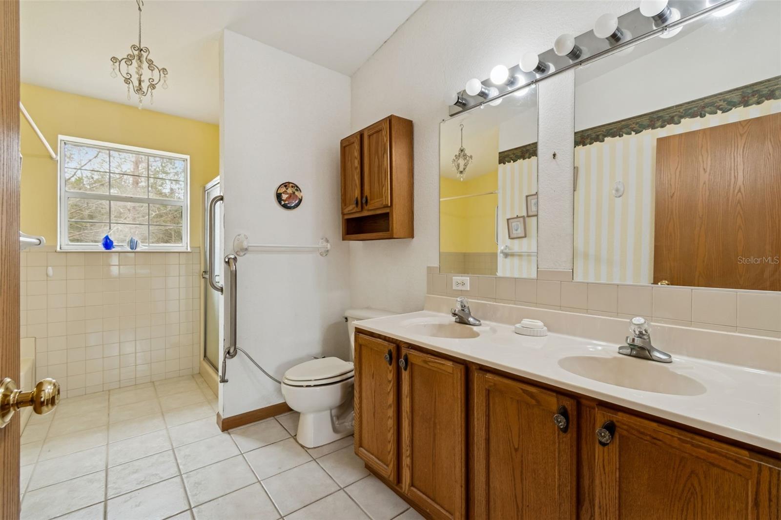 Image 24 of 48 For 2334 Hiawassee Road