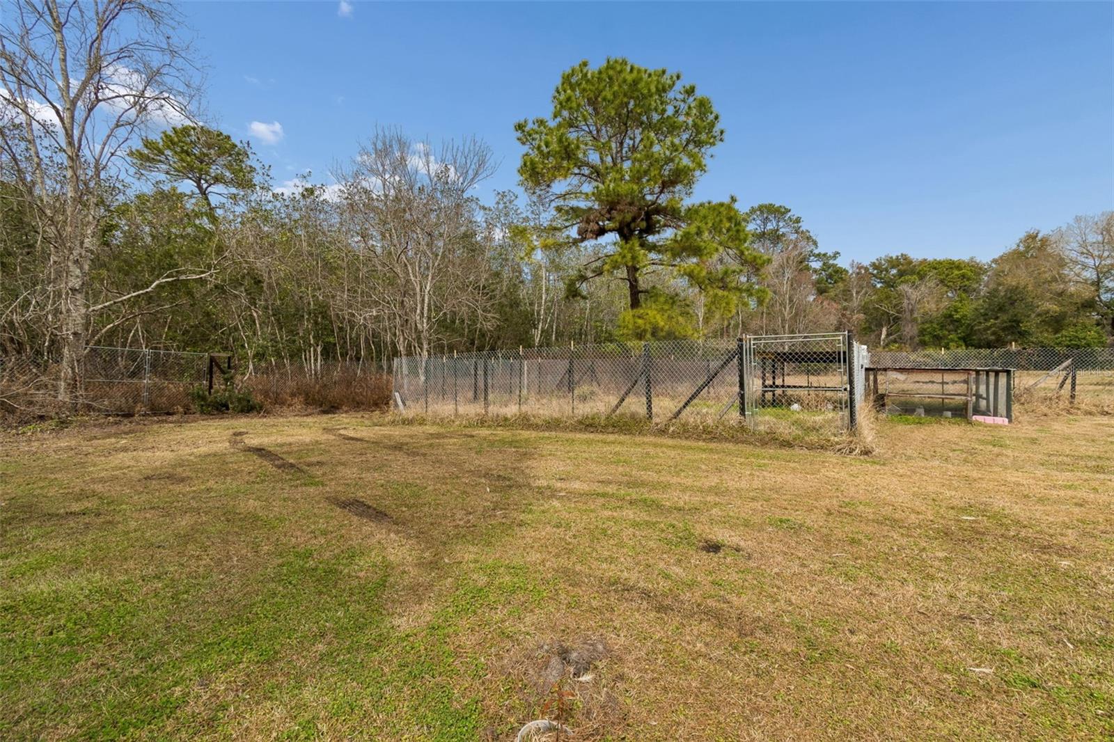 Image 42 of 48 For 2334 Hiawassee Road