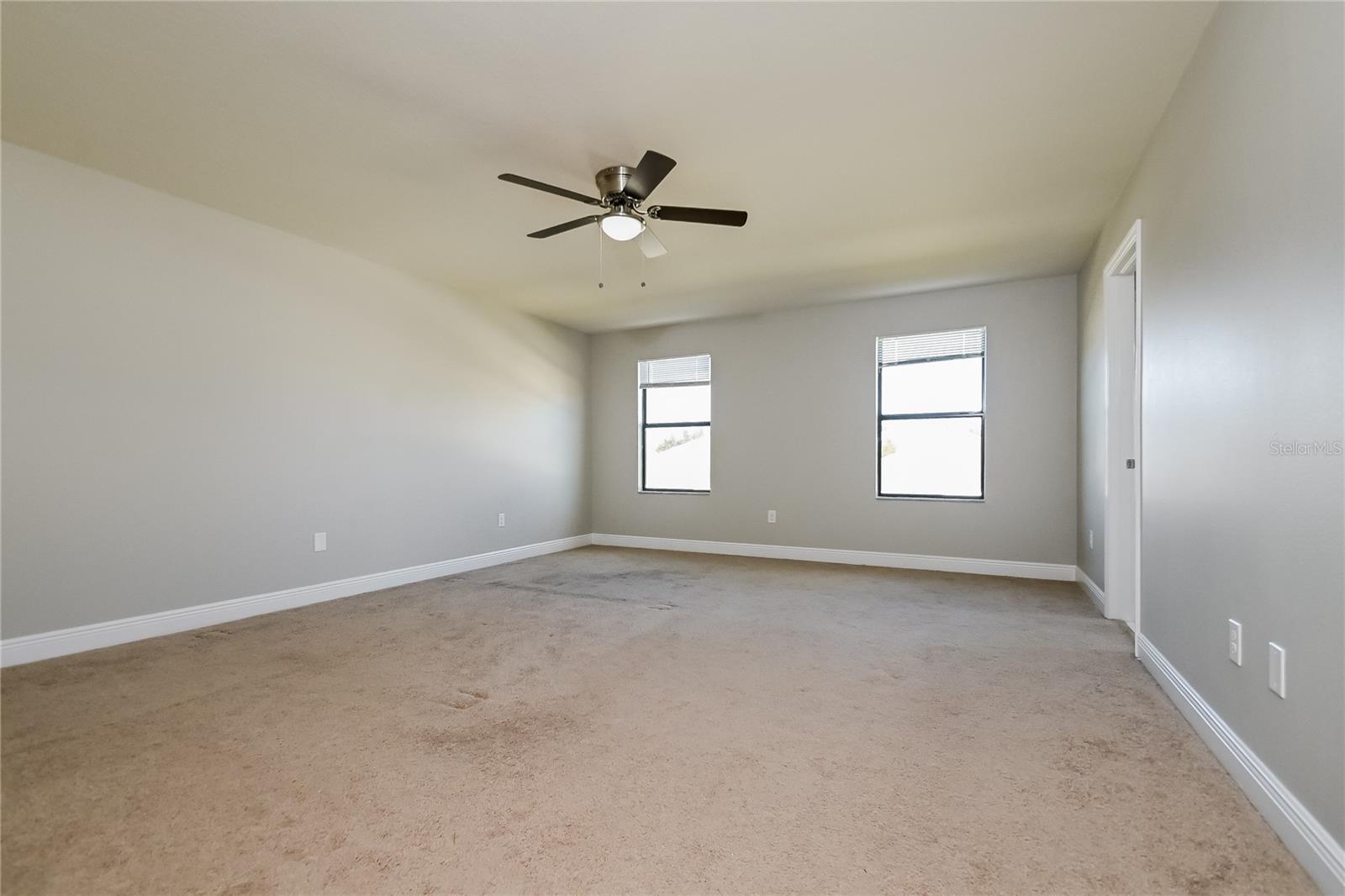 Image 7 of 17 For 10255 Newminster Loop