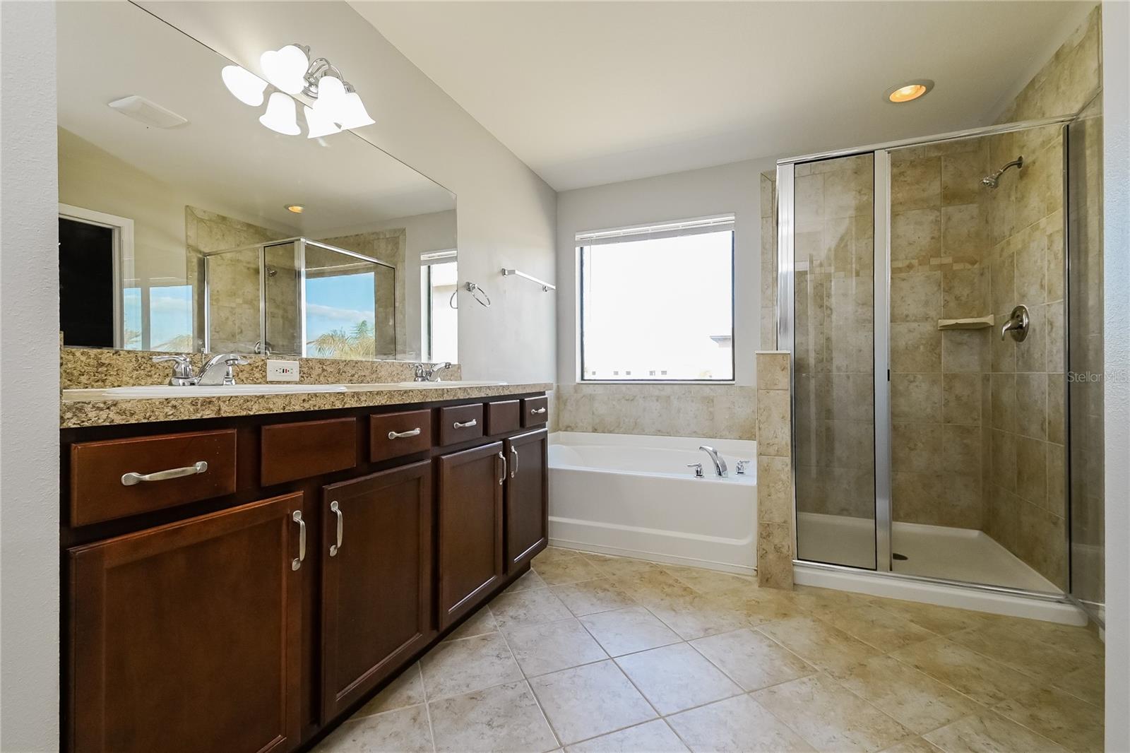 Image 9 of 17 For 10255 Newminster Loop