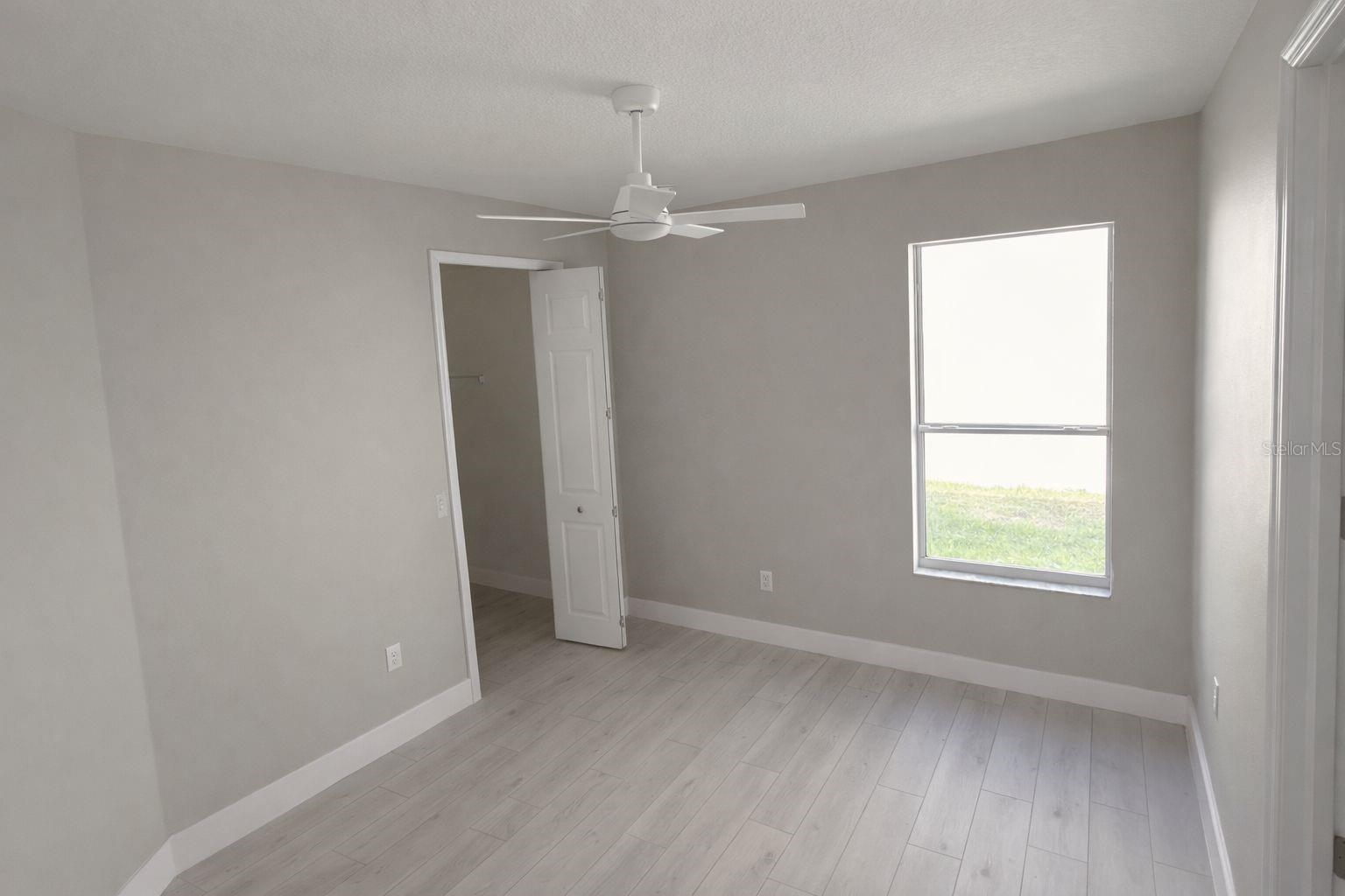 Image 14 of 20 For 3504 Valleyview Drive