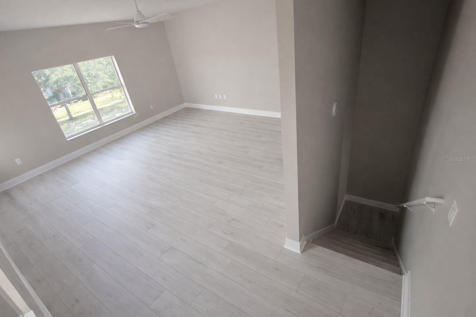 Image 16 of 20 For 3504 Valleyview Drive