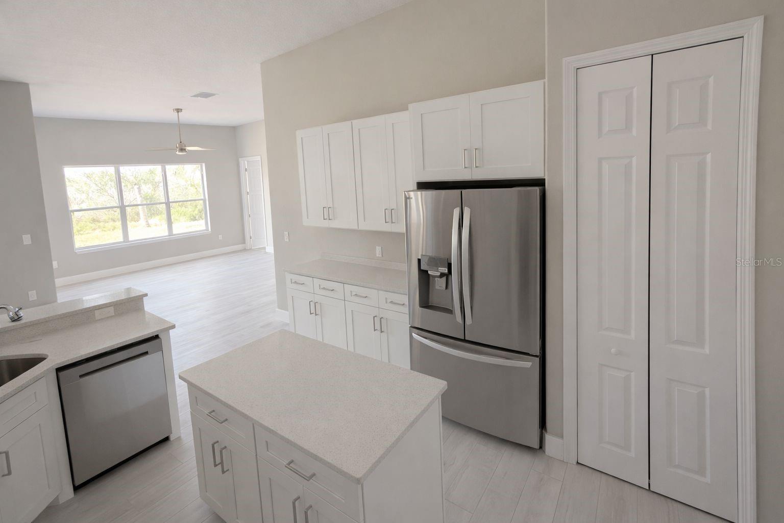 Image 5 of 20 For 3504 Valleyview Drive