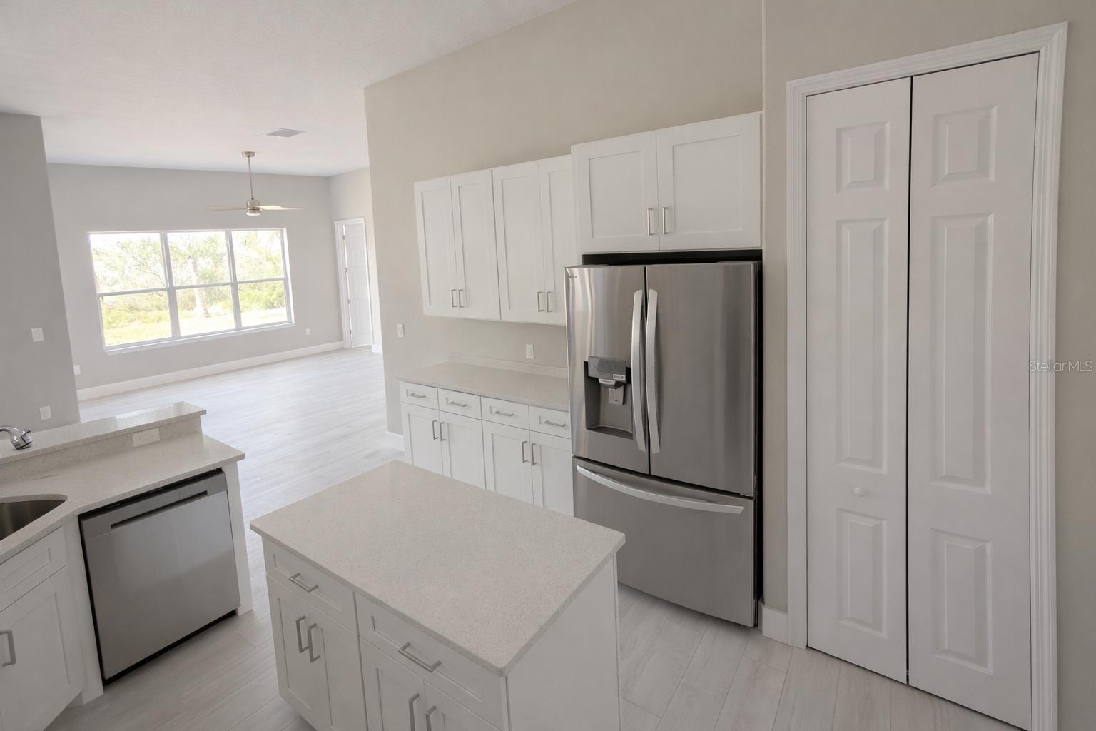 Image 7 of 20 For 3504 Valleyview Drive