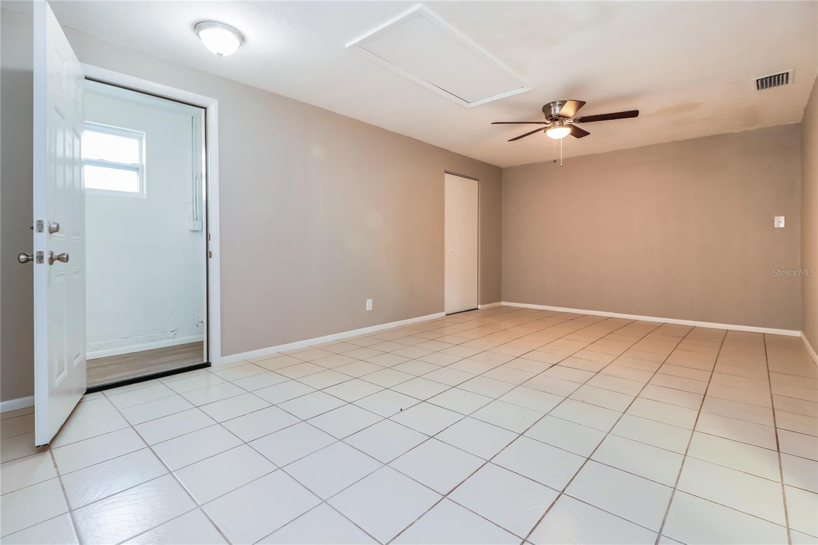 Image 10 of 16 For 5701 Berlin Drive