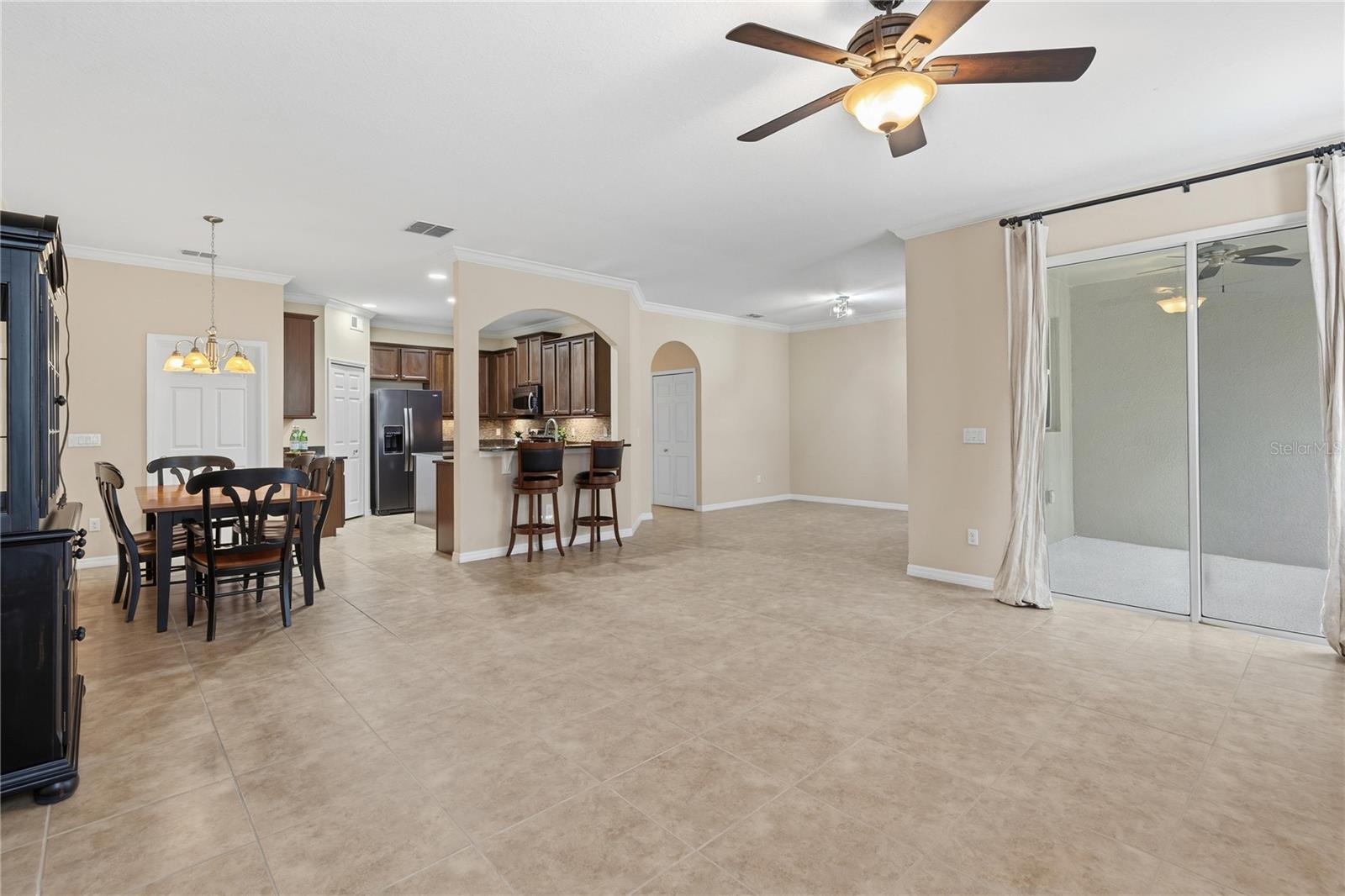 Image 10 of 33 For 315 Terracina Drive