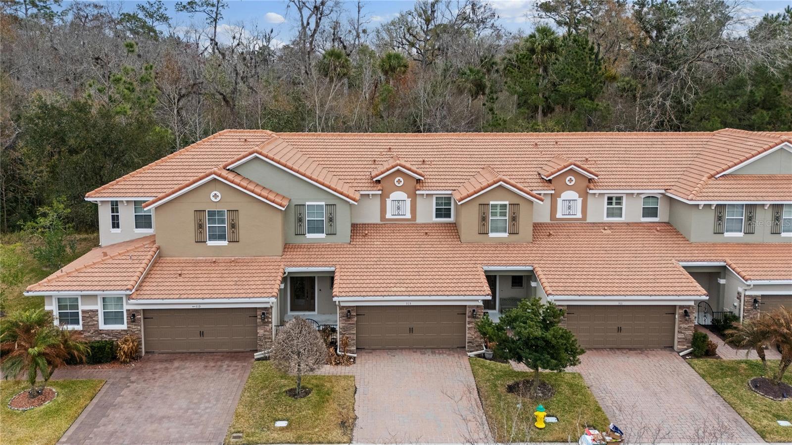 Image 30 of 33 For 315 Terracina Drive