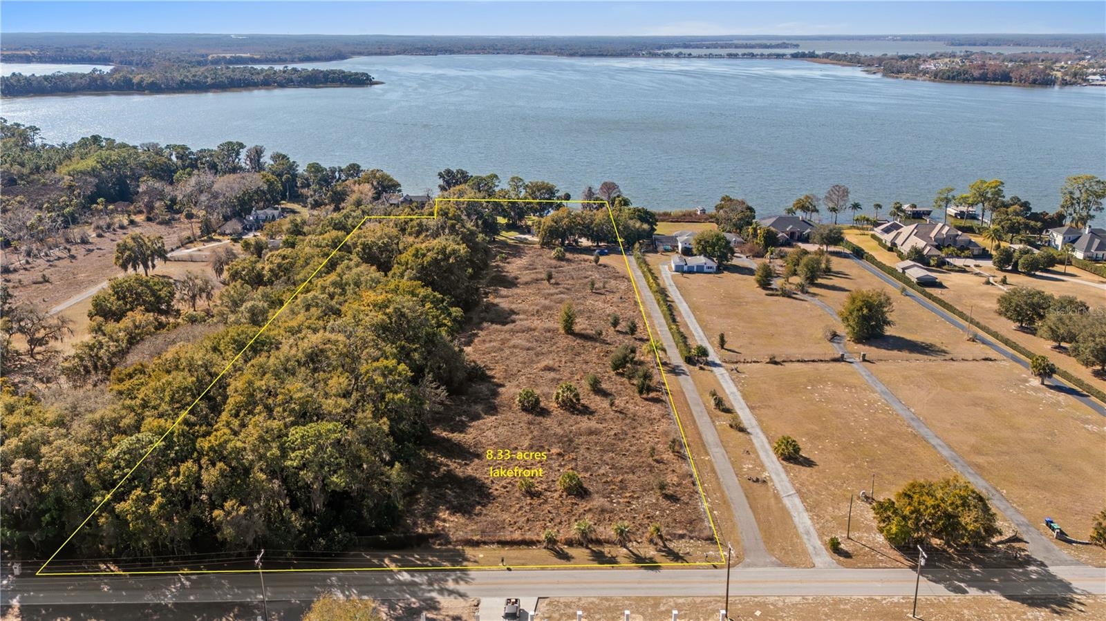 Listing photo id 1 for 6136 Dora Drive