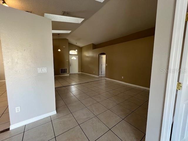 Image 10 of 24 For 202 Woodbury Pines Circle