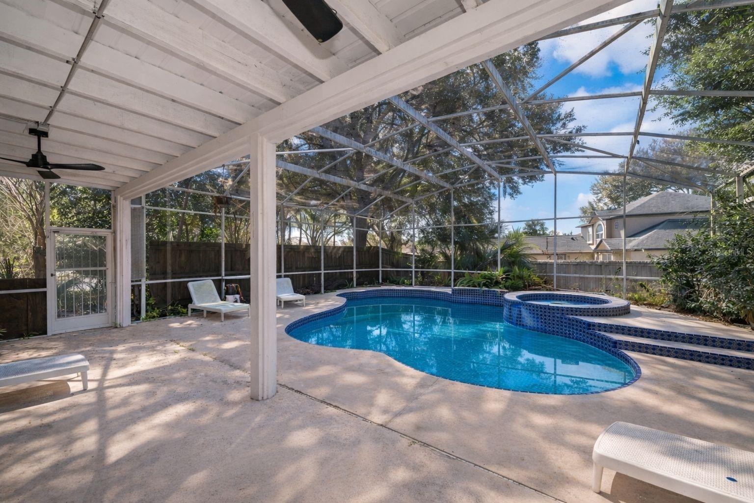 Image 10 of 38 For 2054 Palm Vista Drive