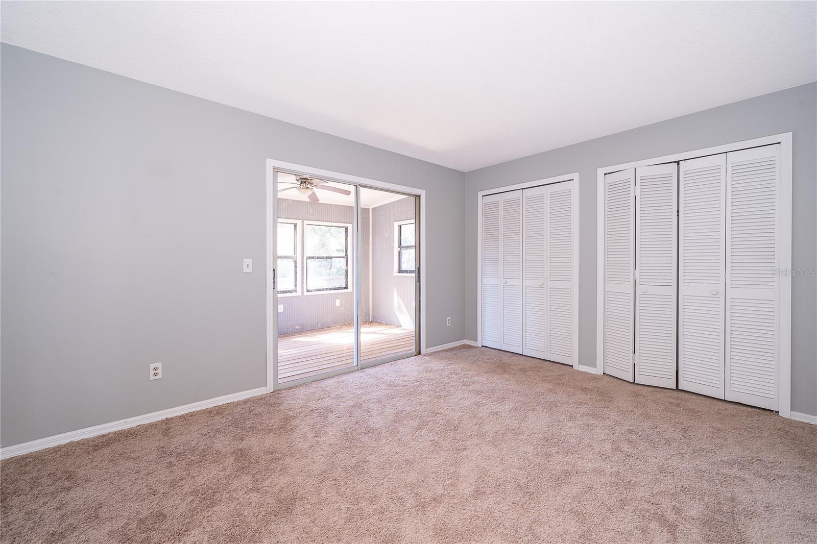 Image 22 of 38 For 2054 Palm Vista Drive