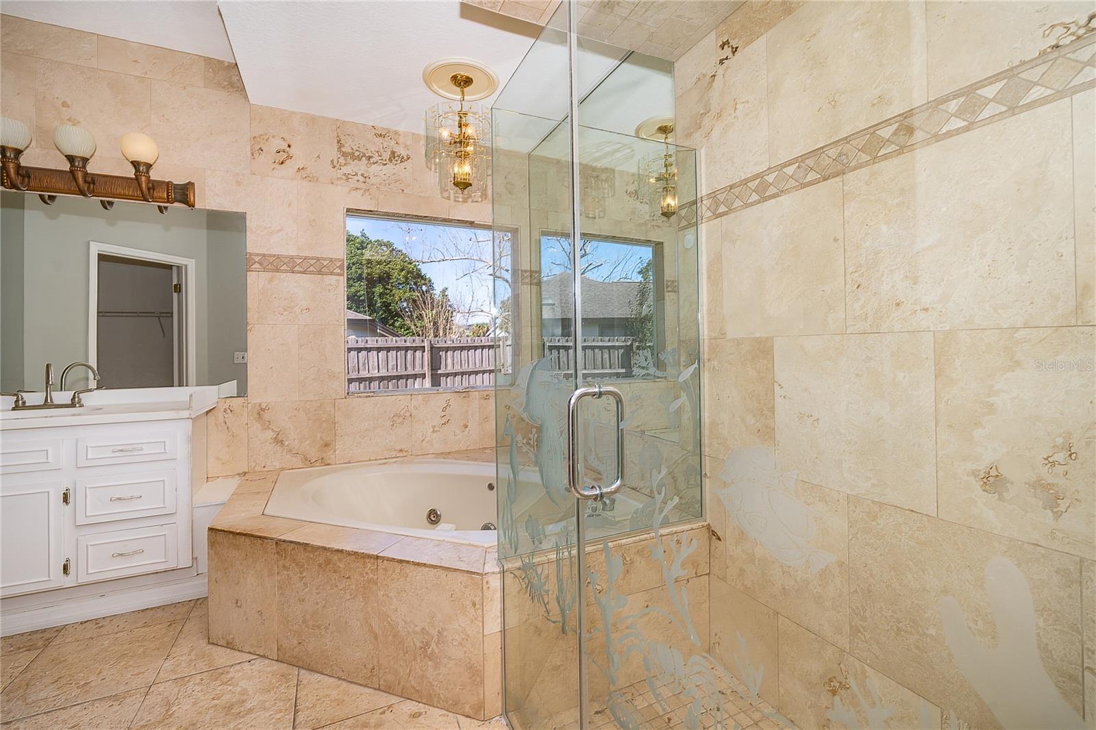 Image 23 of 38 For 2054 Palm Vista Drive