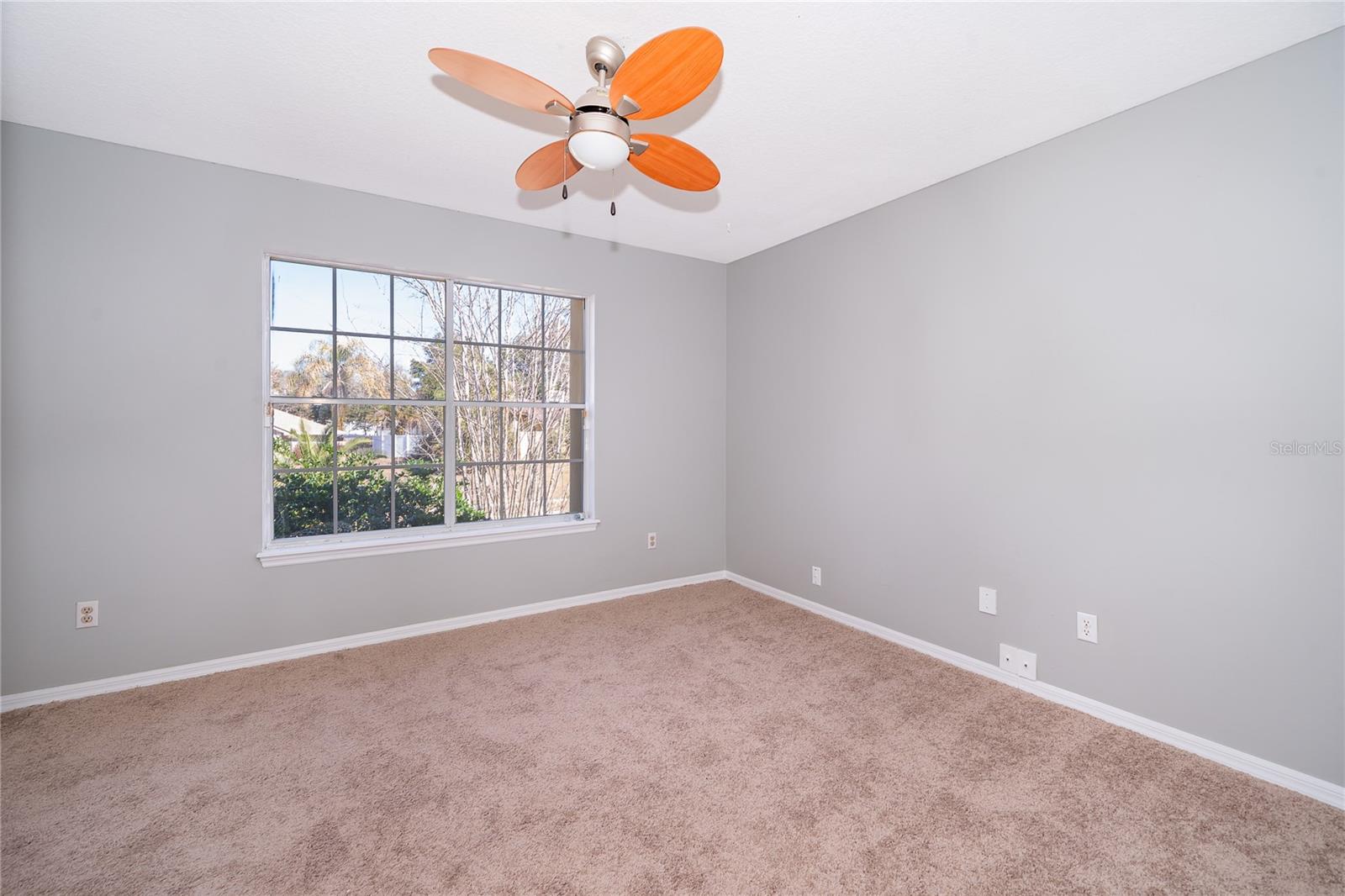 Image 28 of 38 For 2054 Palm Vista Drive