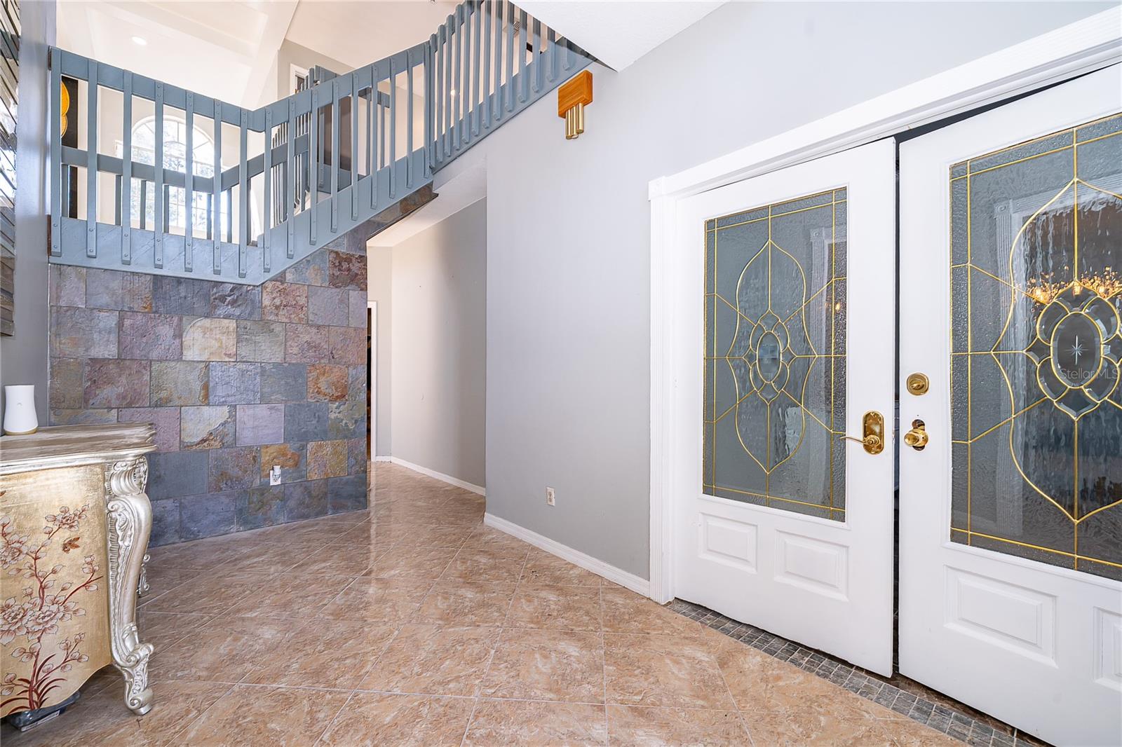 Image 5 of 38 For 2054 Palm Vista Drive