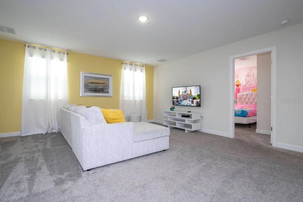 Image 25 of 41 For 8836 Cruden Bay Court