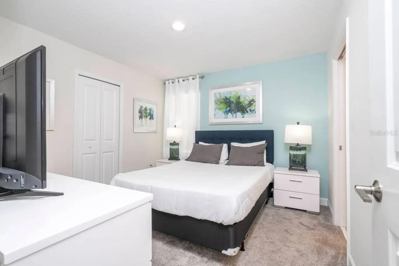 Image 26 of 41 For 8836 Cruden Bay Court