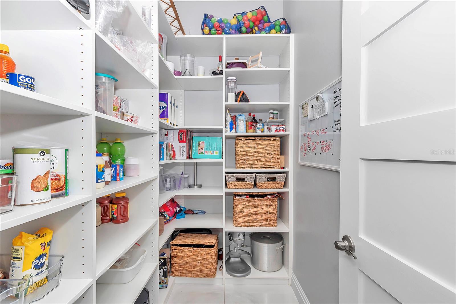 Image 18 of 61 For 14742 4th Avenue