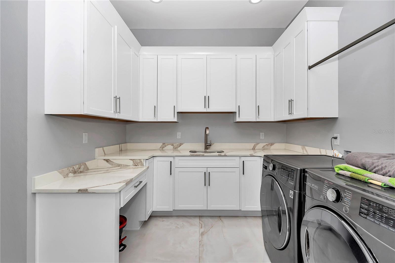 Image 20 of 61 For 14742 4th Avenue