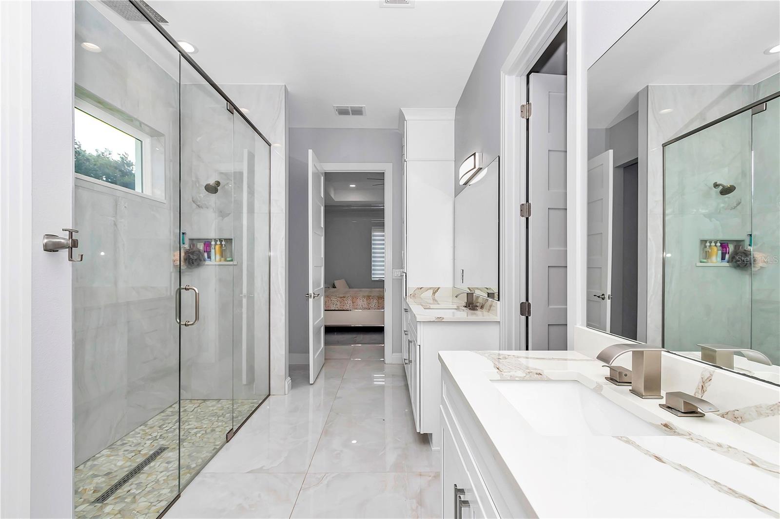 Image 39 of 61 For 14742 4th Avenue