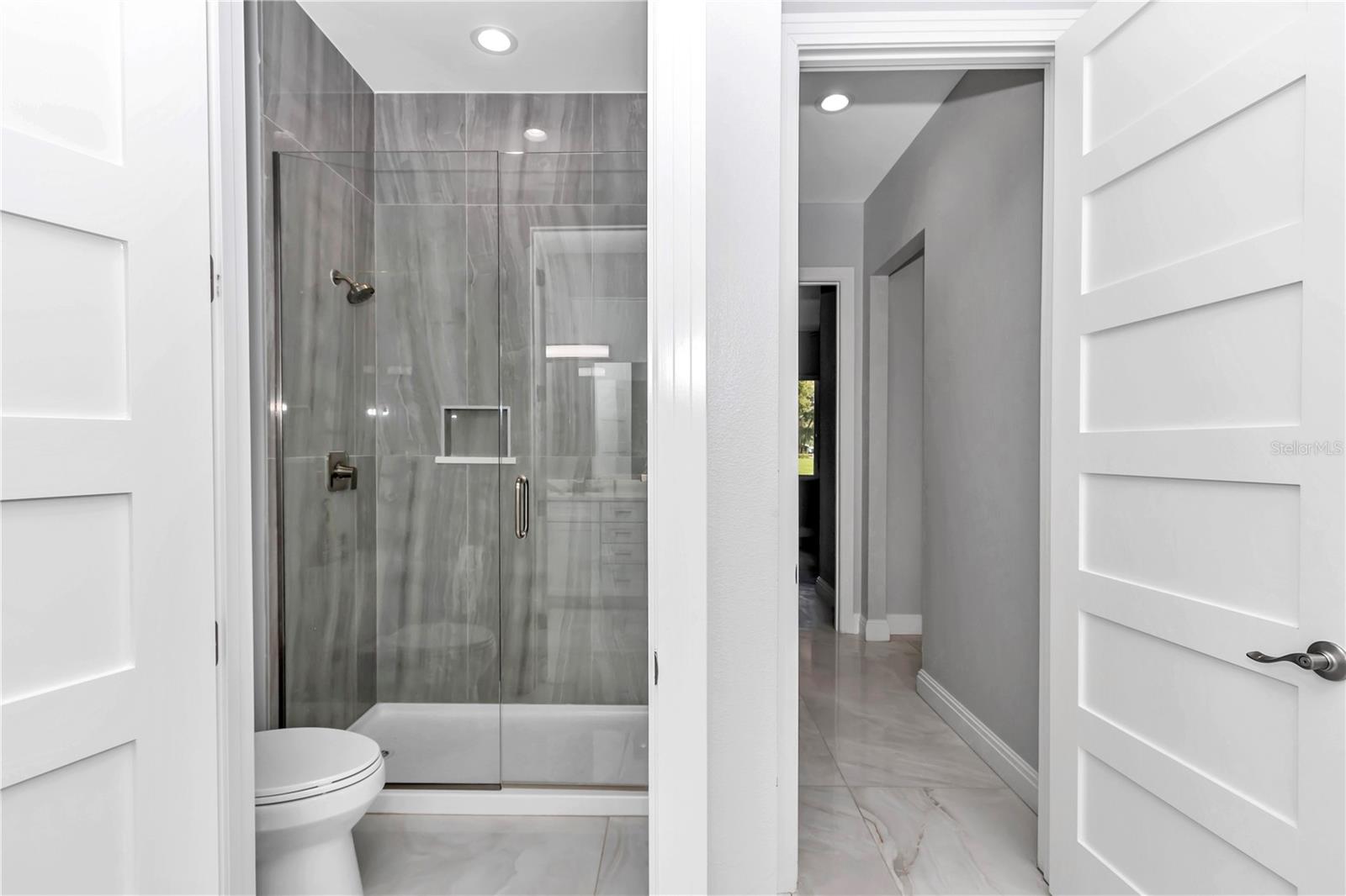 Image 49 of 61 For 14742 4th Avenue