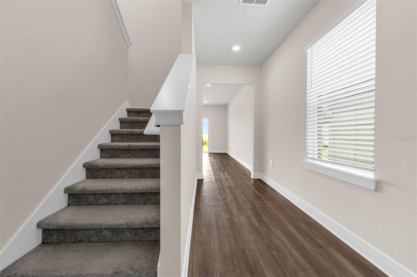 Image 25 of 58 For 7367 Catania Loop