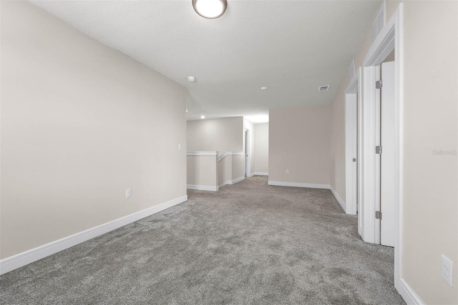 Image 27 of 58 For 7367 Catania Loop