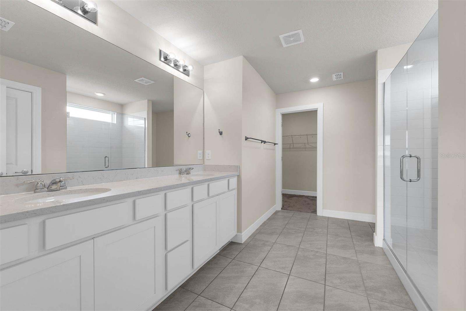 Image 35 of 58 For 7367 Catania Loop