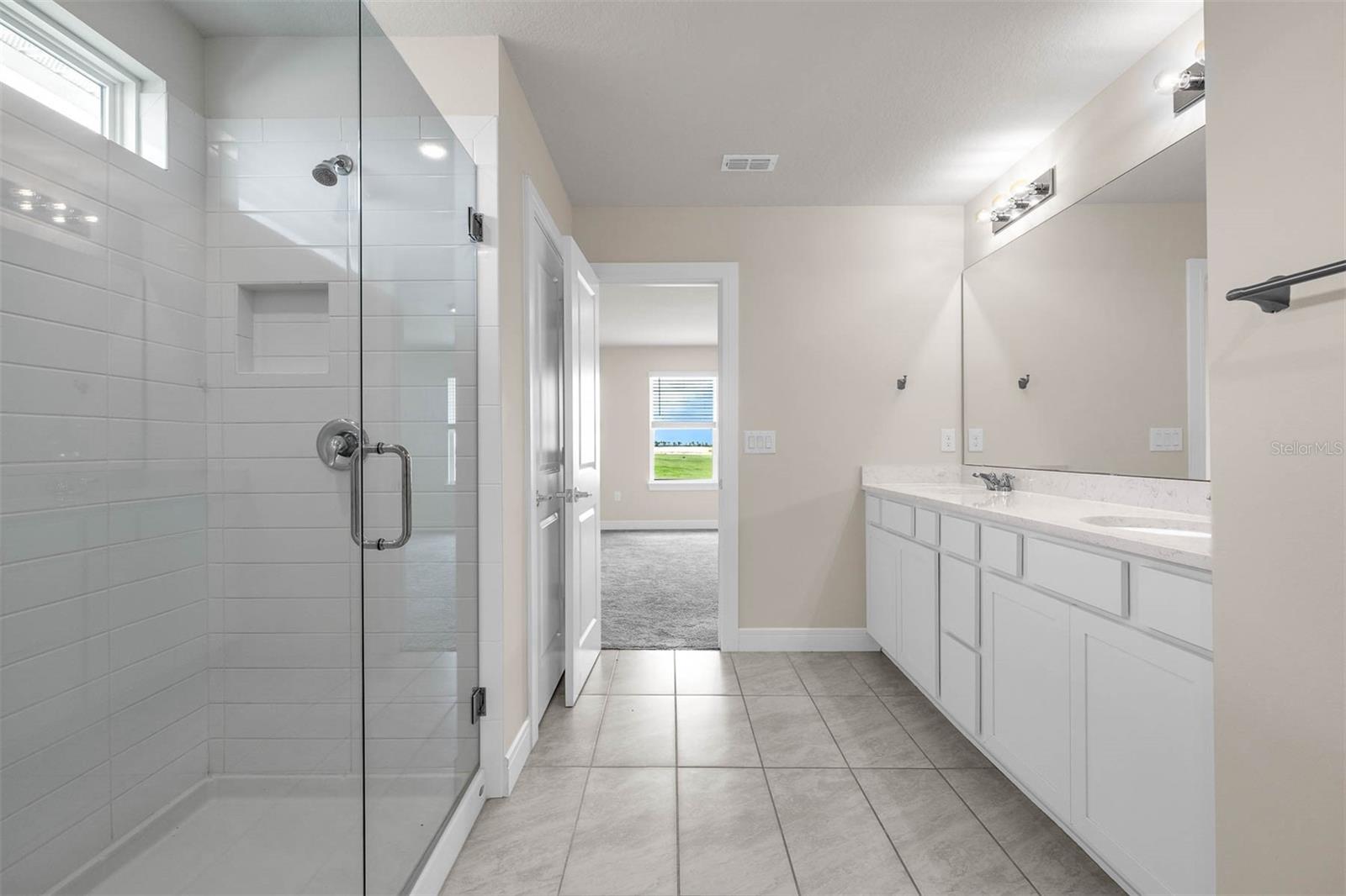 Image 38 of 58 For 7367 Catania Loop