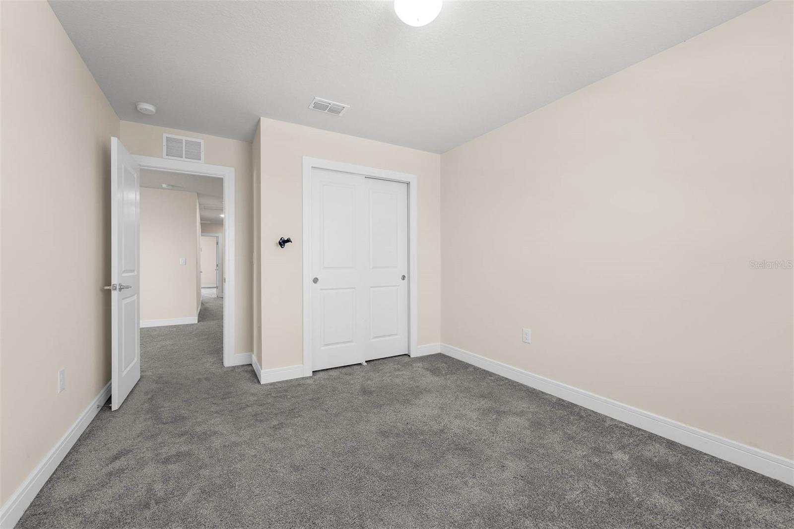 Image 45 of 58 For 7367 Catania Loop