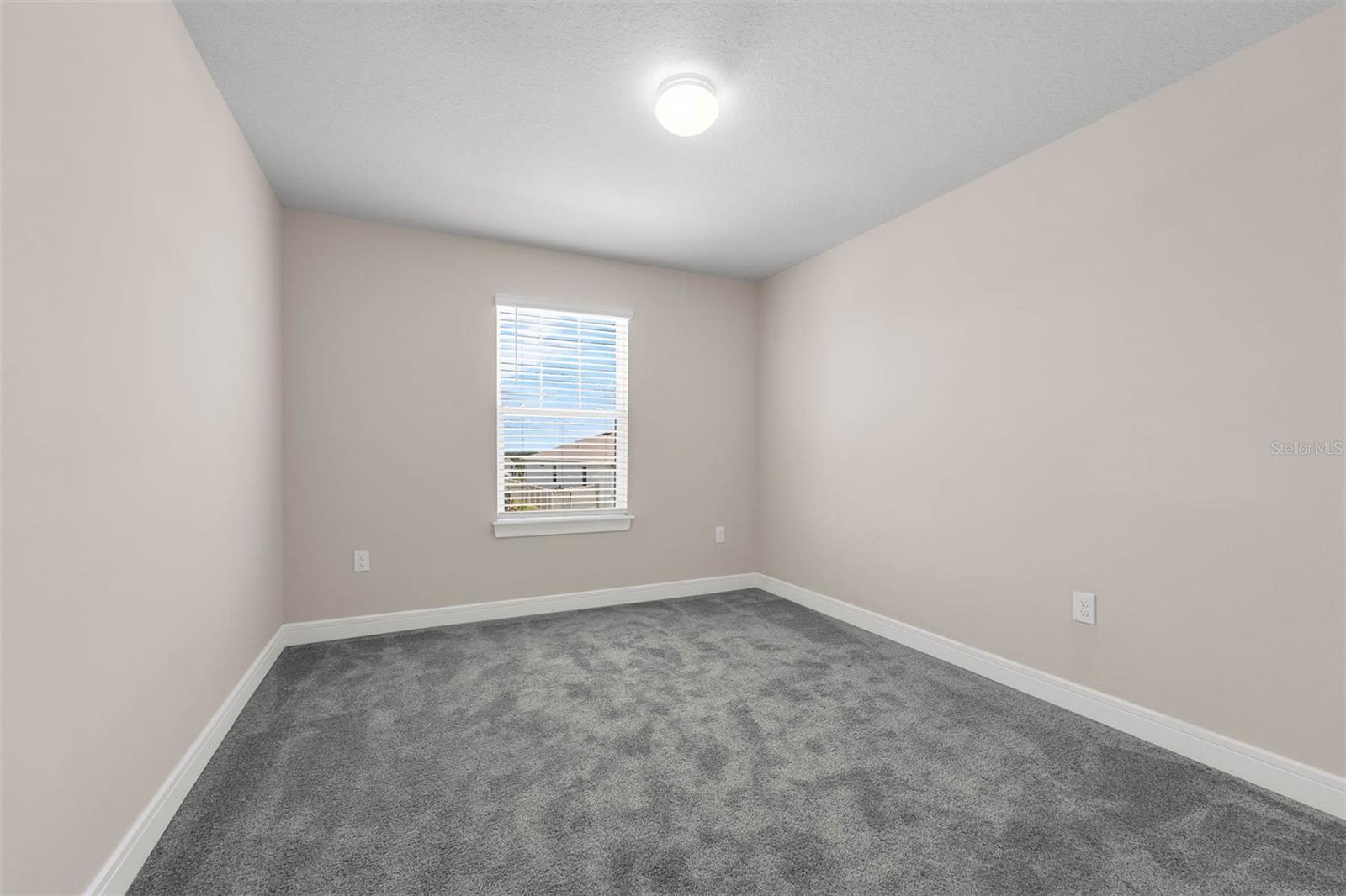 Image 46 of 58 For 7367 Catania Loop