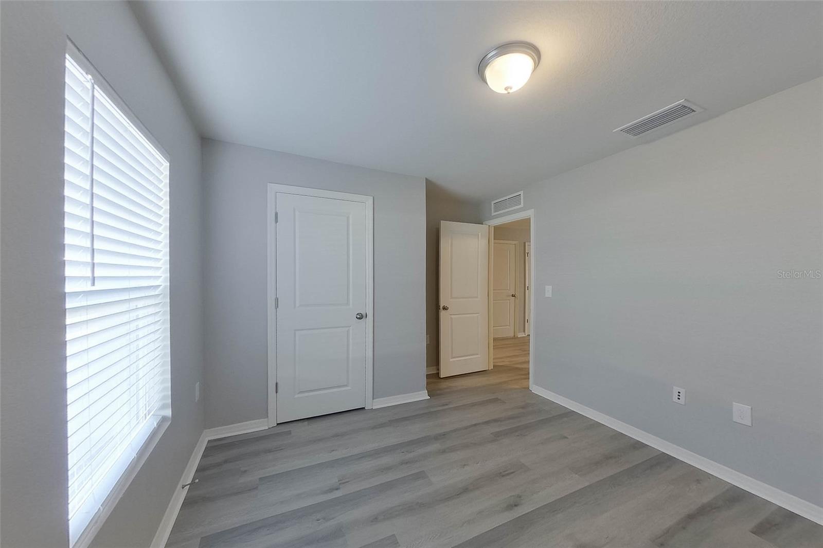 Image 20 of 26 For 2838 19th Place