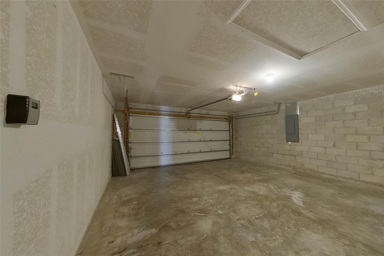 Image 24 of 26 For 2838 19th Place