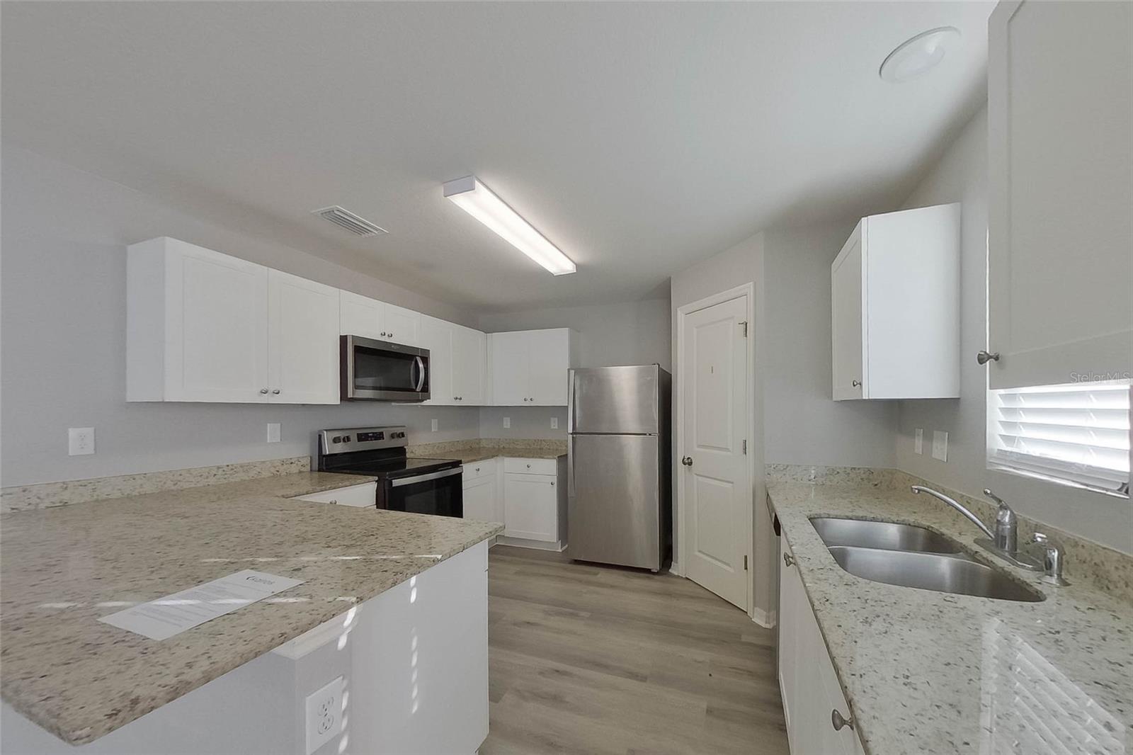 Image 9 of 26 For 2838 19th Place