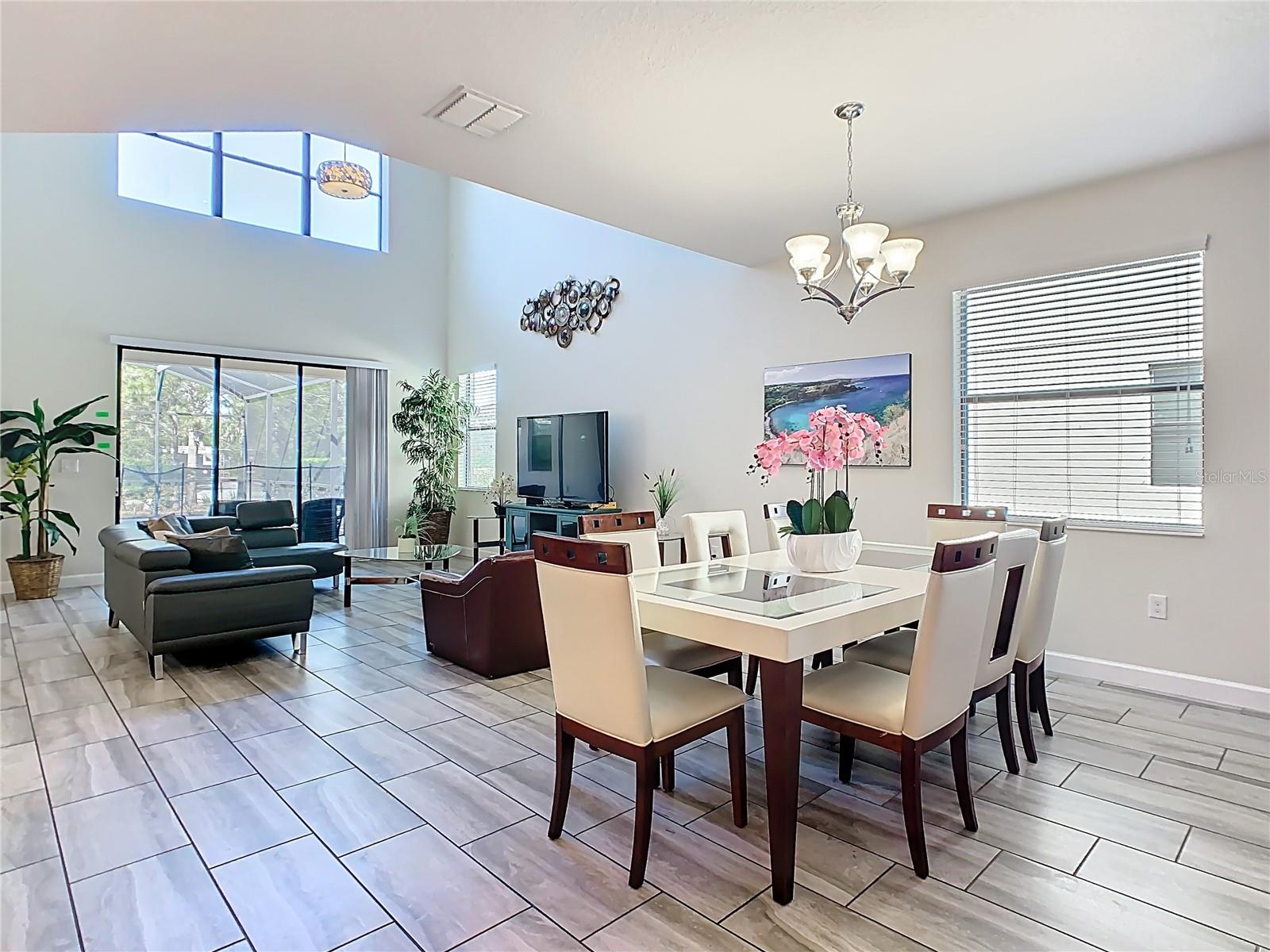 Image 4 of 35 For 5528 Solterra Circle