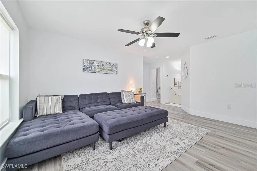 Image 22 of 41 For 3804 Tilbor Circle