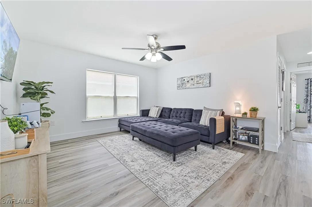 Image 23 of 41 For 3804 Tilbor Circle