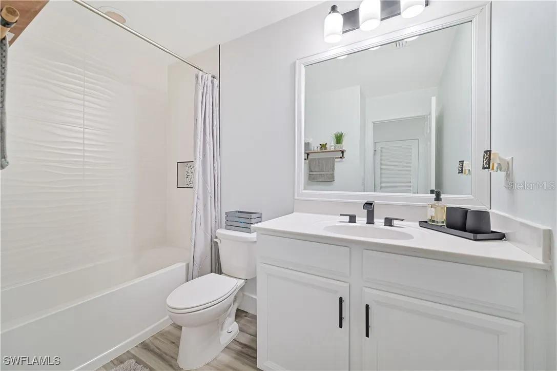 Image 27 of 41 For 3804 Tilbor Circle